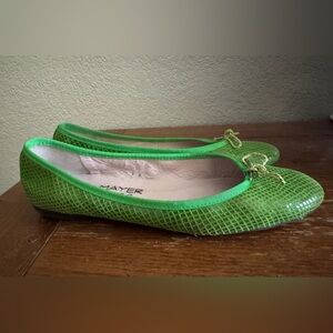 W Sz.9 Paul Mayer Attitudes Textured Grn Bow Ballet Driving Flats Vacay Resort